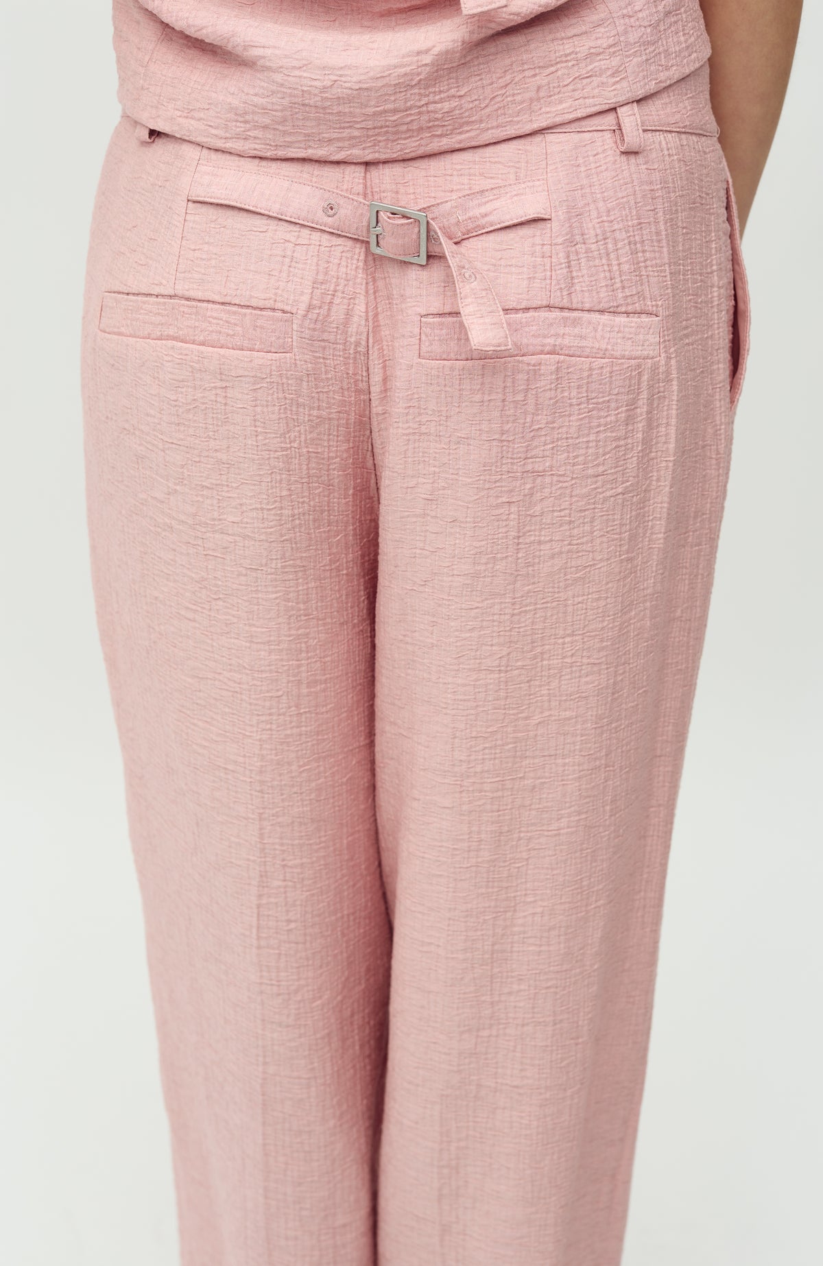 Dagma-M_Pink Melange_Model_3