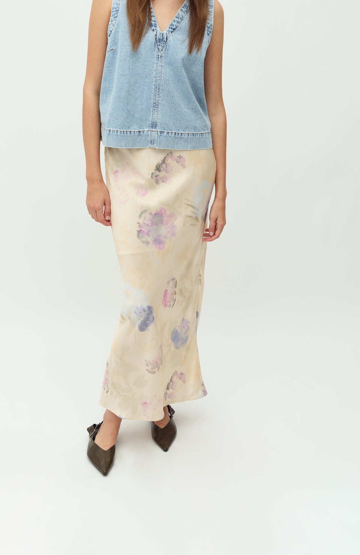 Aninda-M_Natural Dye Print_Model_1