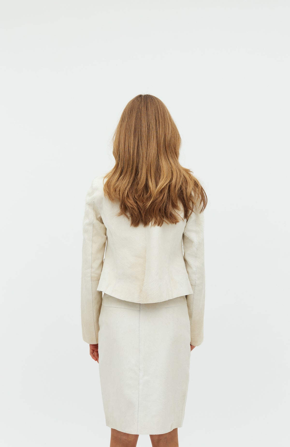 Failine-M_White Cow_Model_1