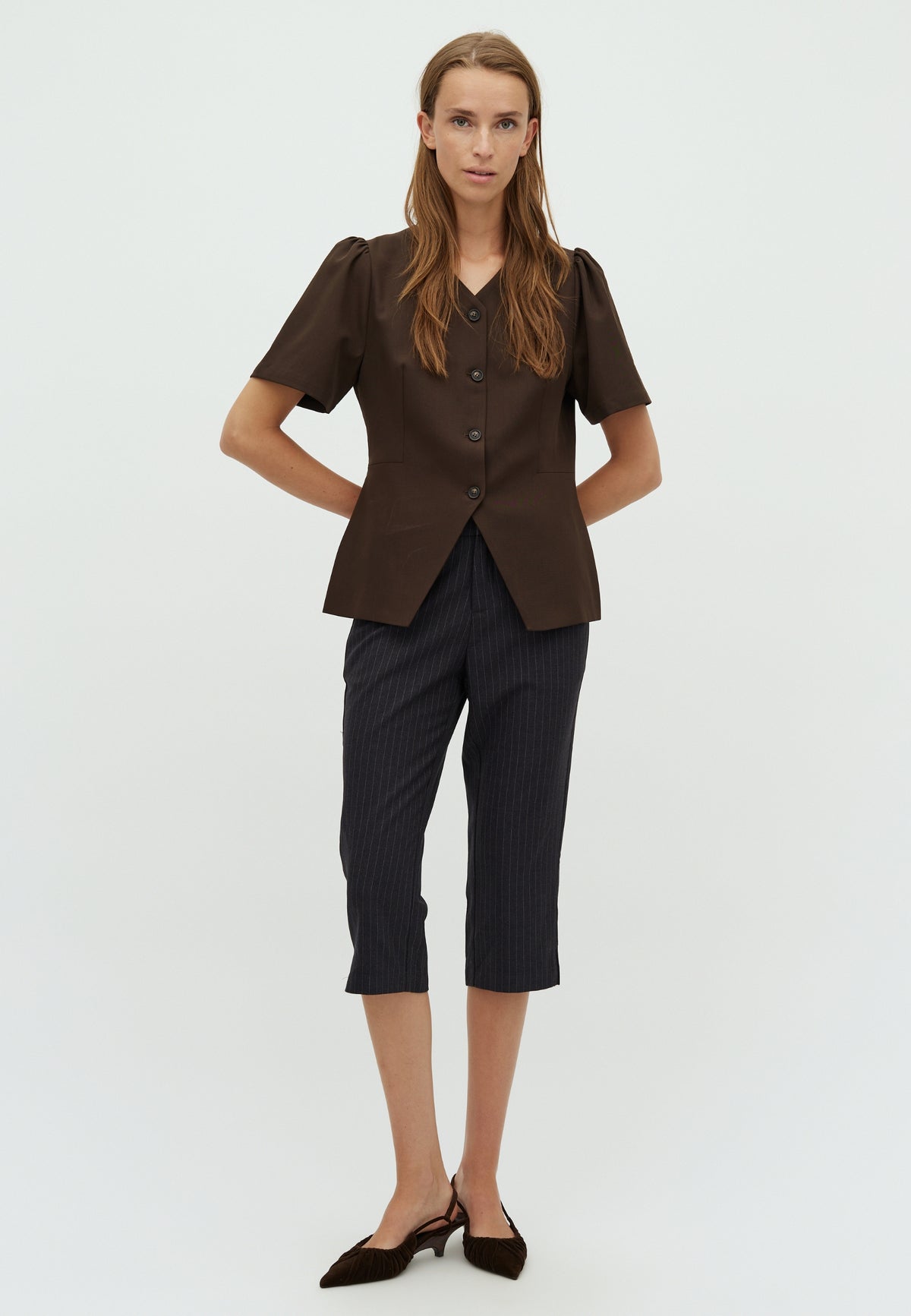 165834 Sules Structure Blouse_Dark brown_Model_2