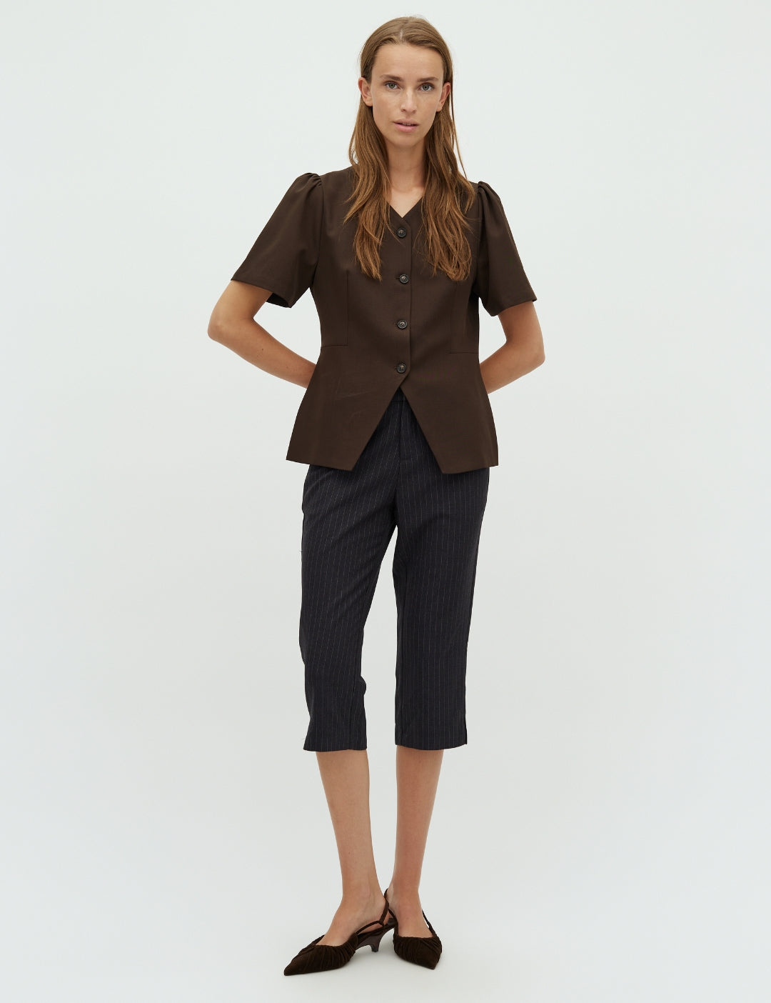 165834 Sules Structure Blouse_Dark brown_Model_3