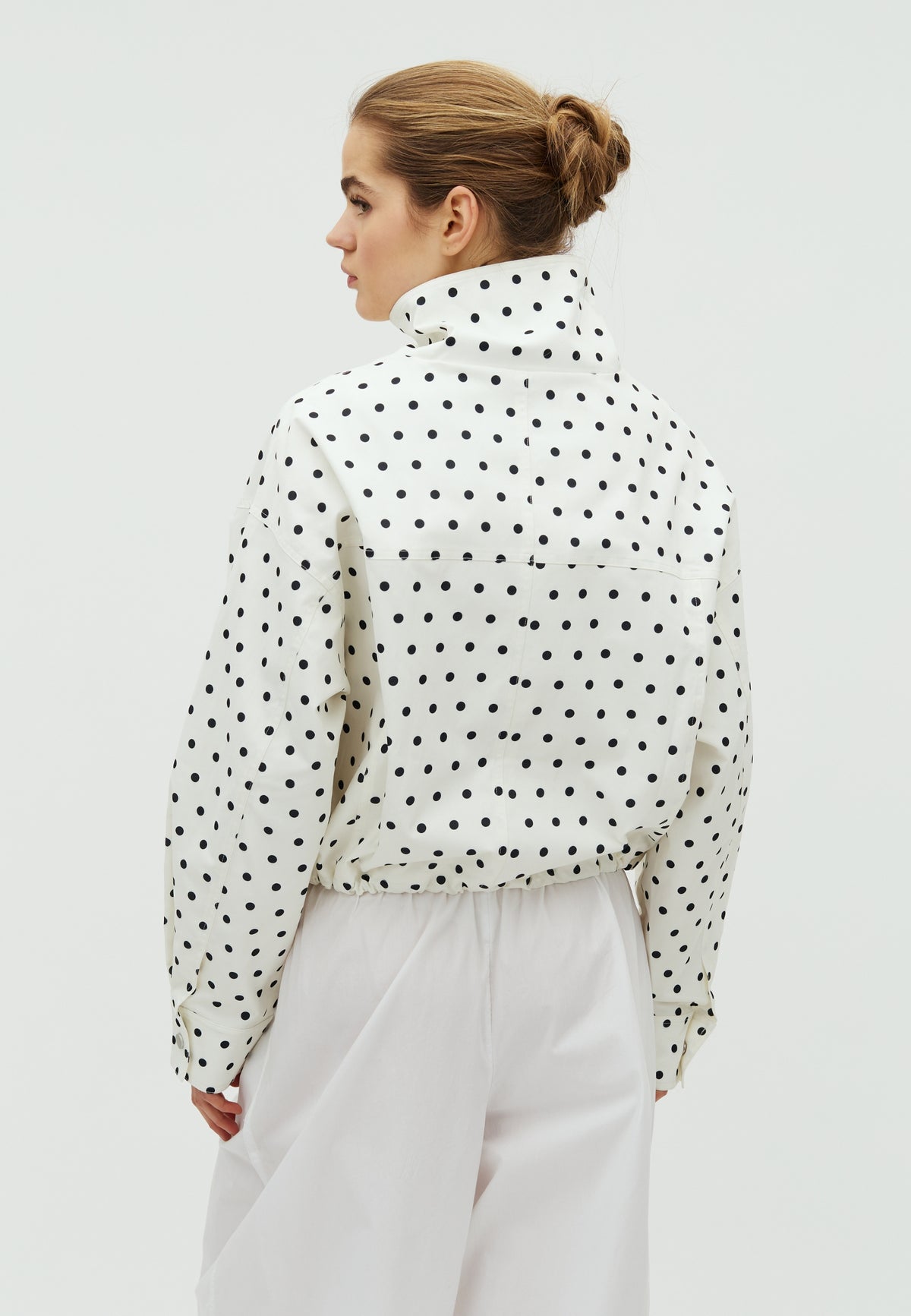 168930 Wallisa Dot Jacket_White_Model_2