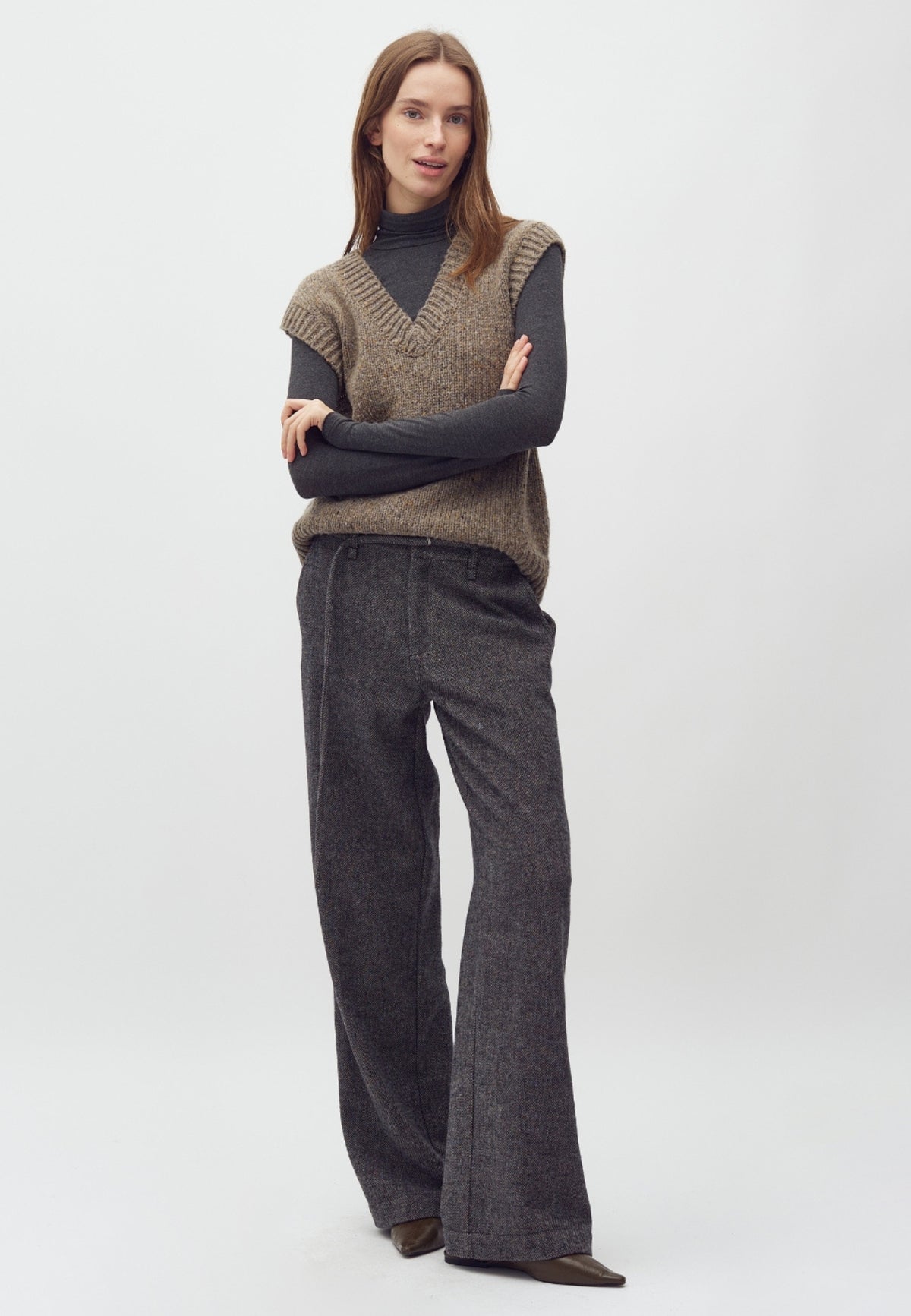 Allia-M_Dusty Sprinkle_Model_3