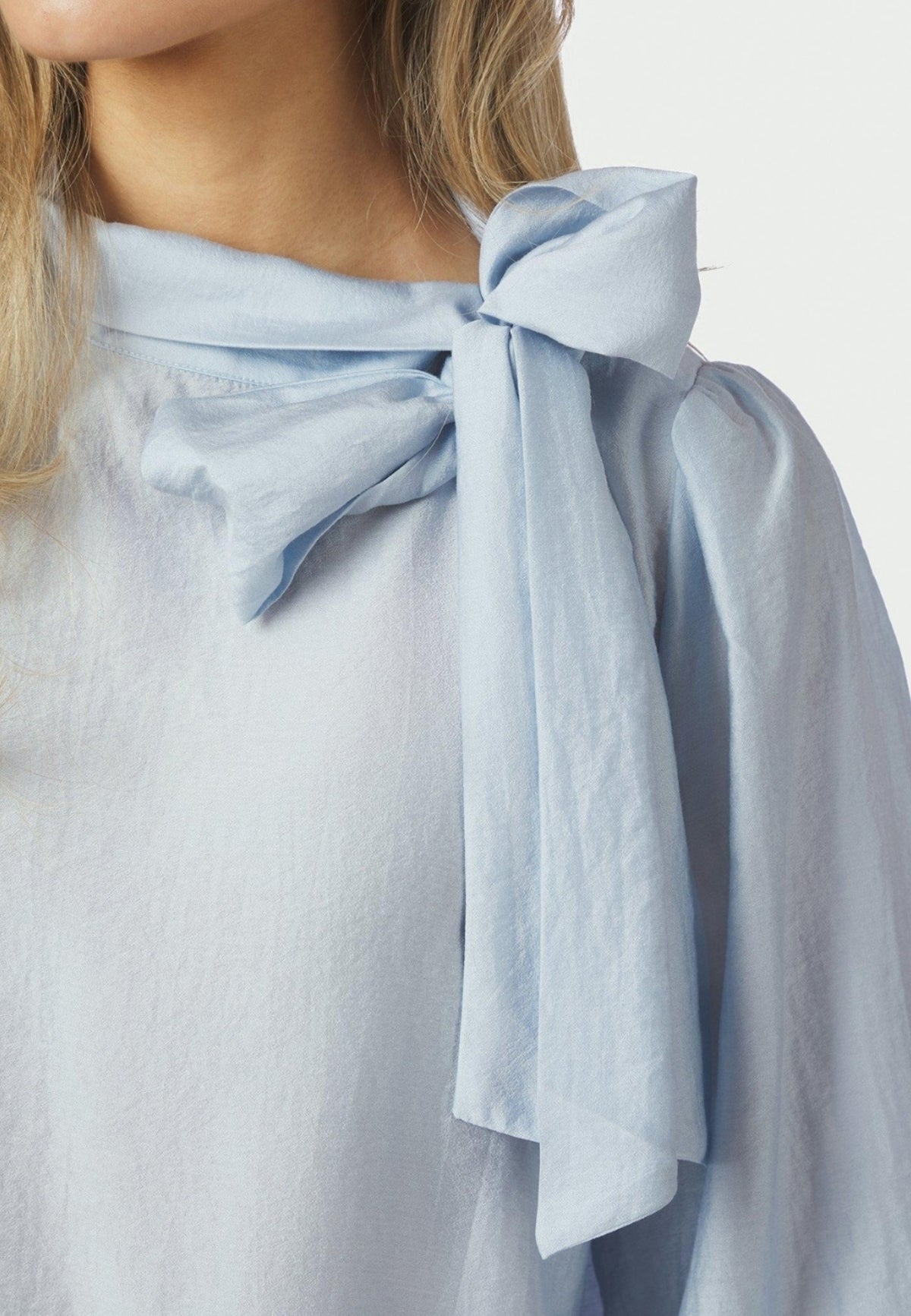 167523 Selene Crisp Blouse_Light Blue_Model_2