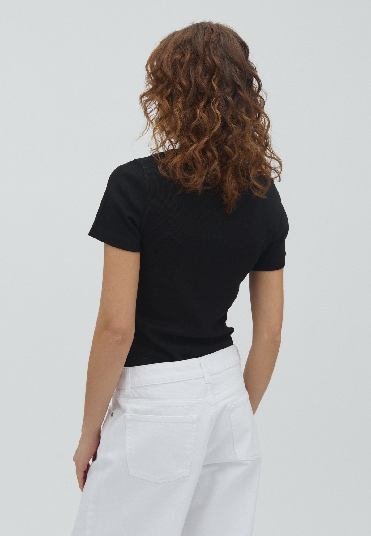 Otis-U-M_Black_Model_2
