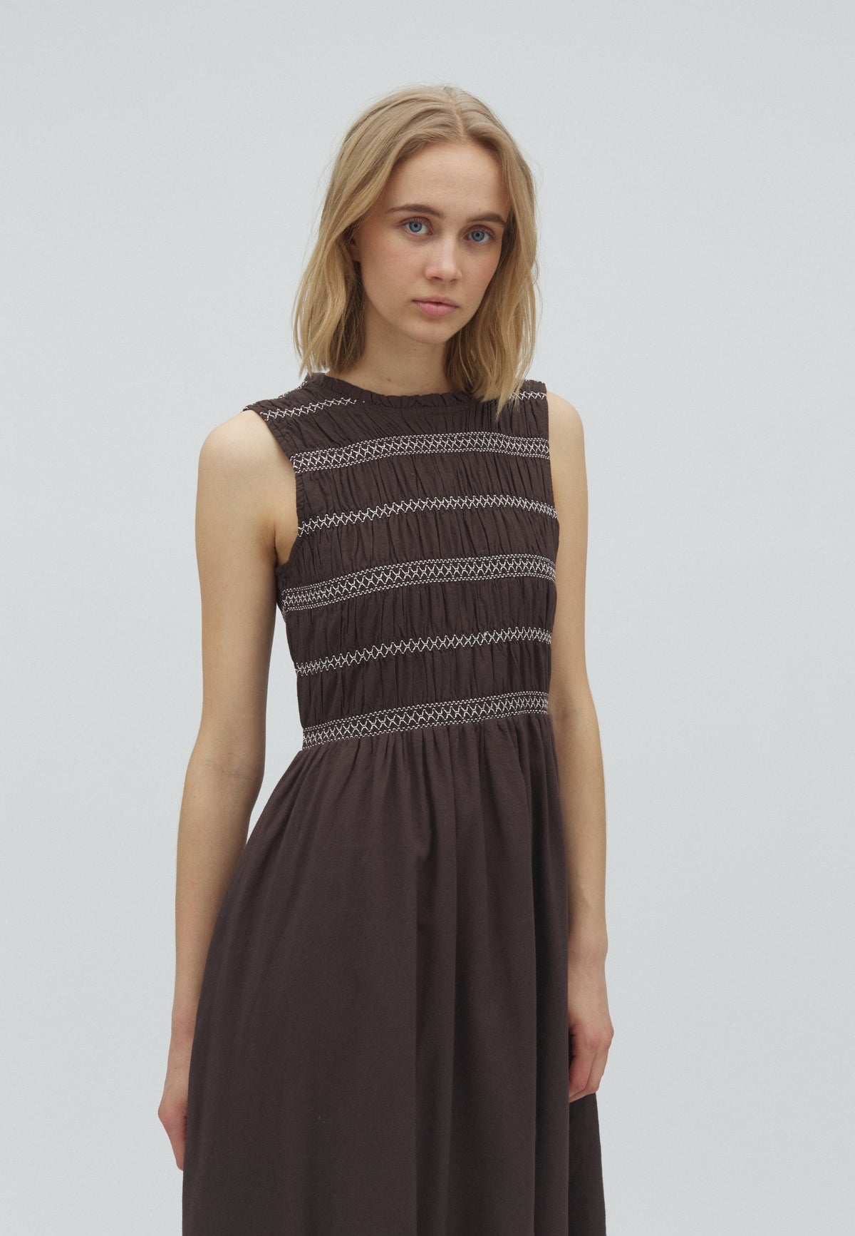 169564 Etika Deco Dress_Dark Brown_Model_1