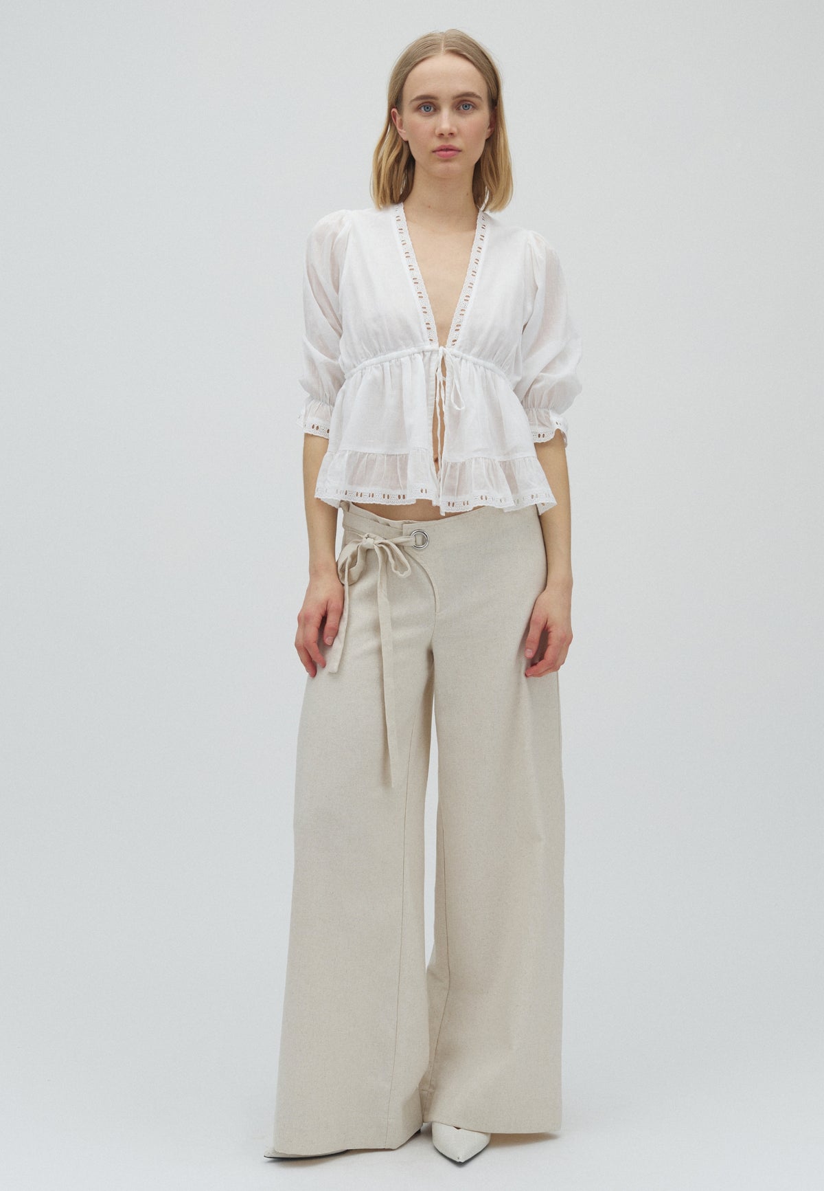 169577 Ydelia S Voile Blouse_White_Model_3