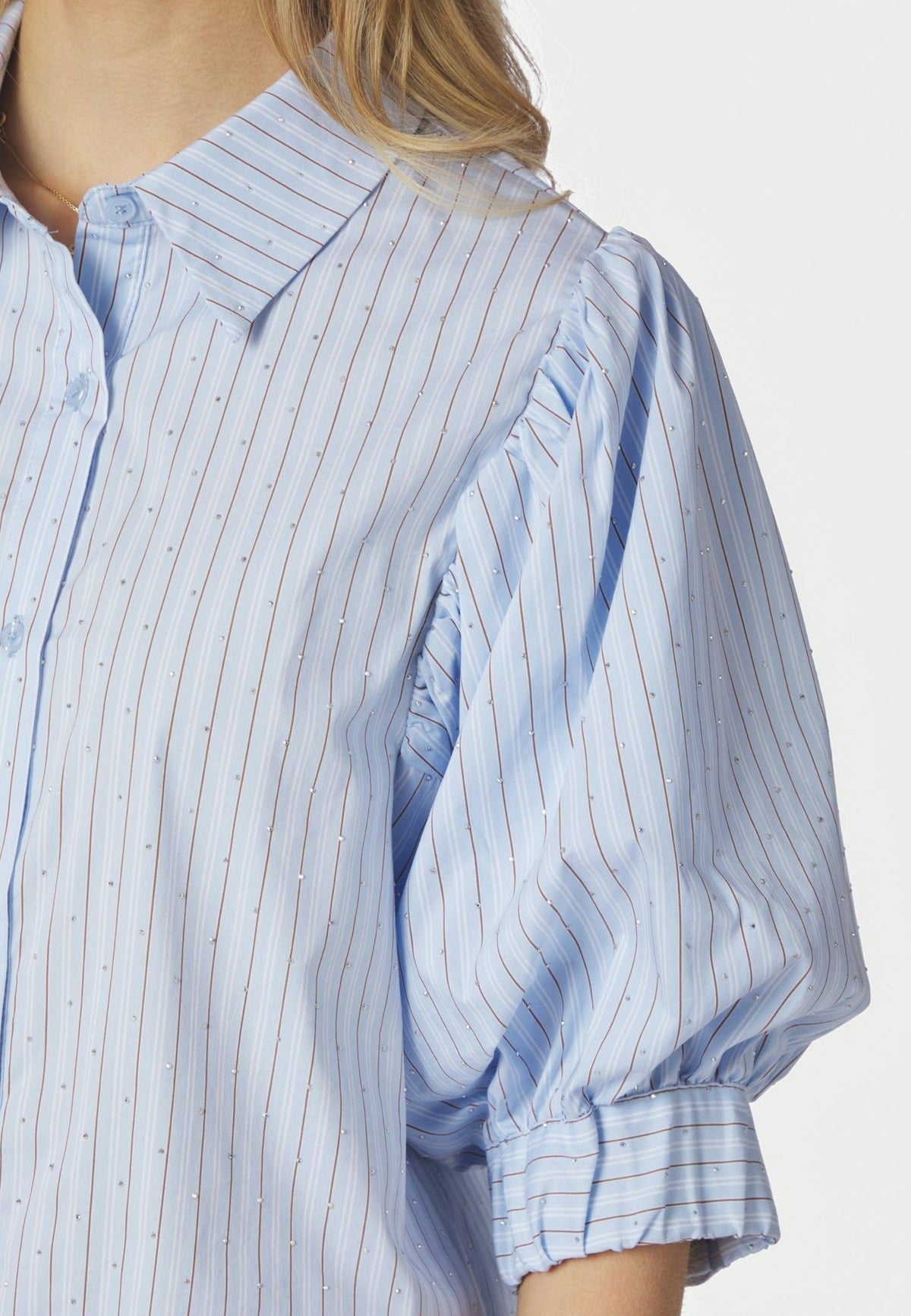 168625 Etta Stripe Stone Shirt_Light Blue_Model_1