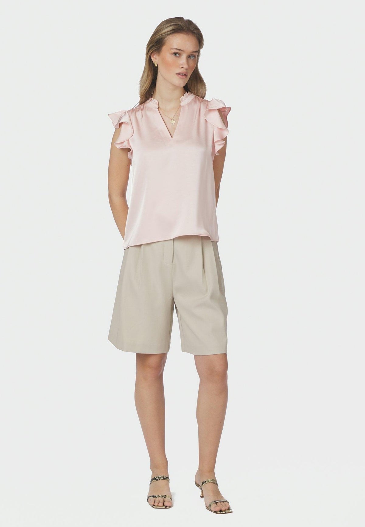 162668 Stella Heavy Sateen Blouse_Light Pink_Model_3