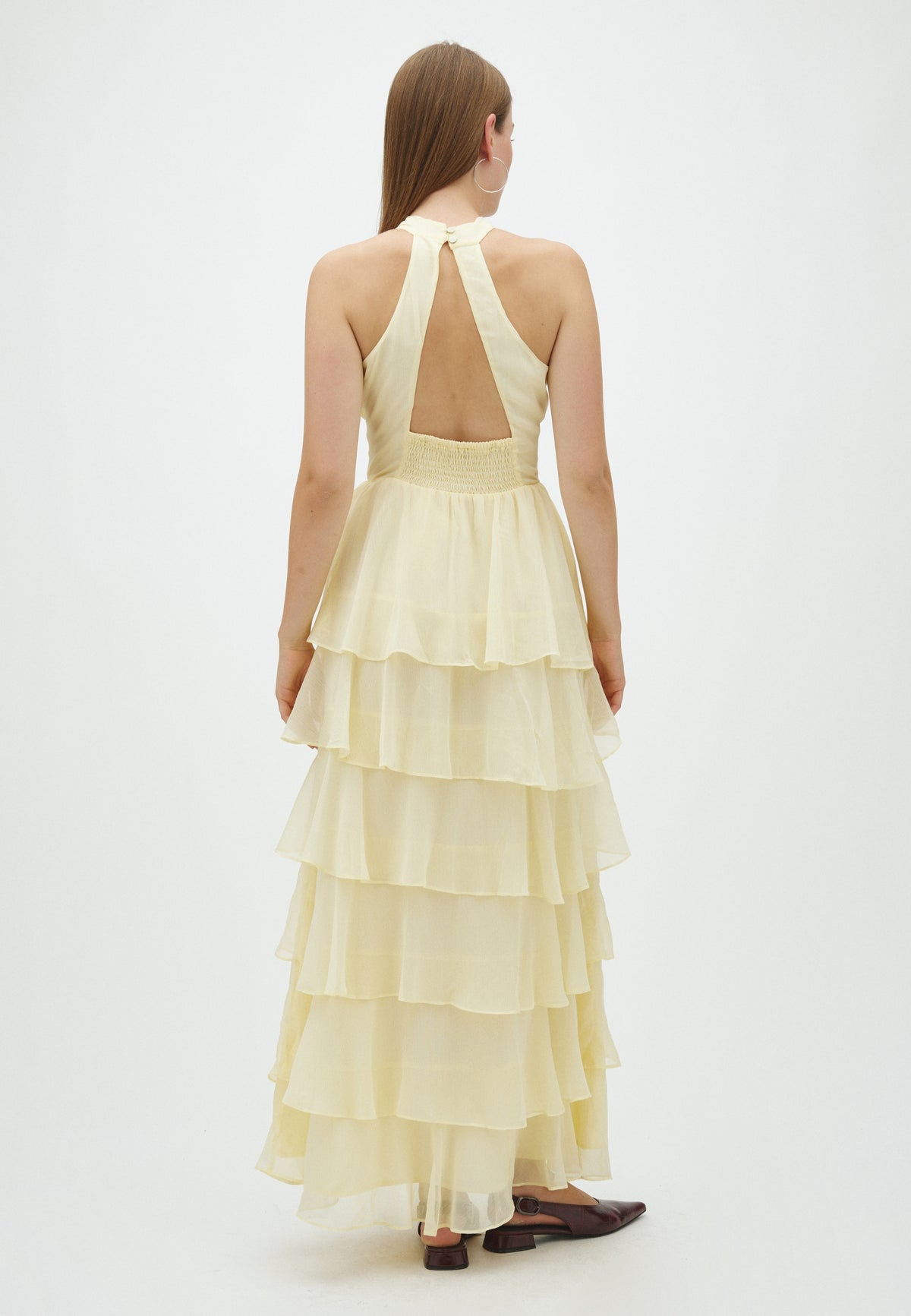 169163 Leoini Solid Chiffon Dress_Light Yellow_Model_2