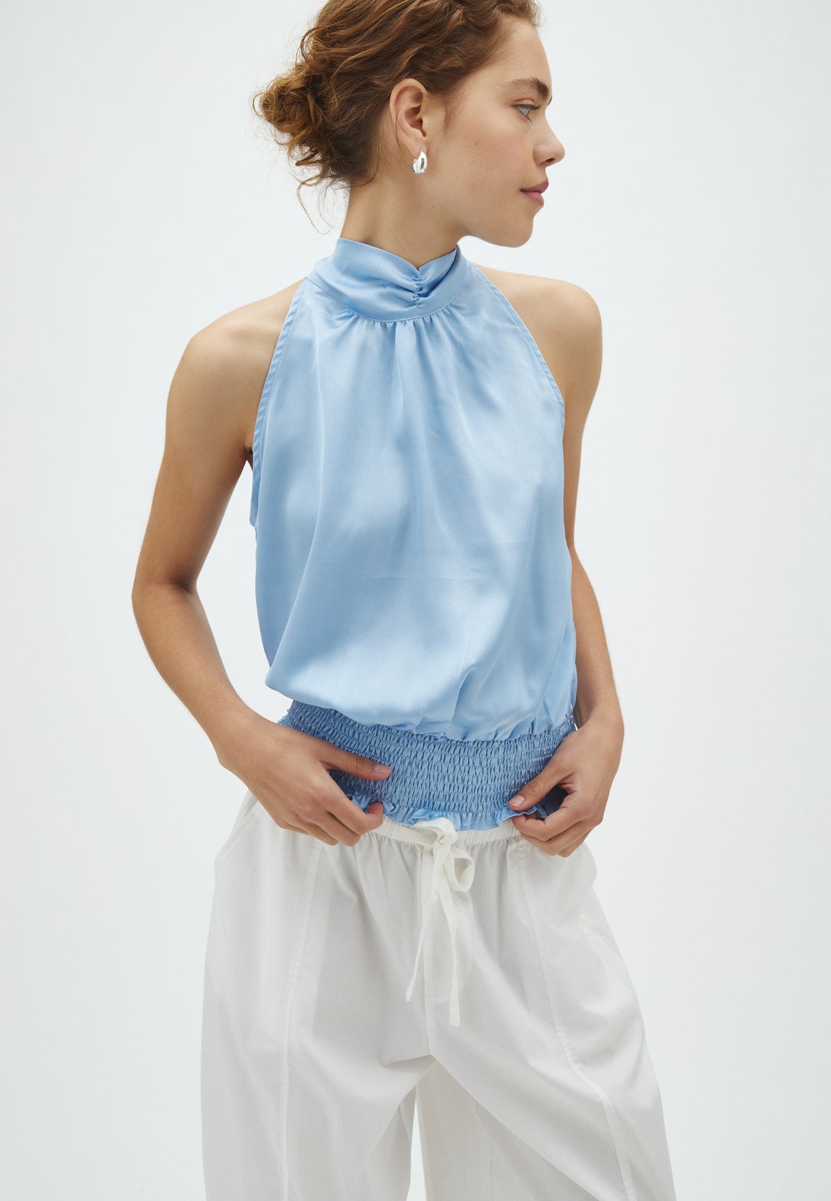 168618 Mos Solid Top_Light Blue_Model_1