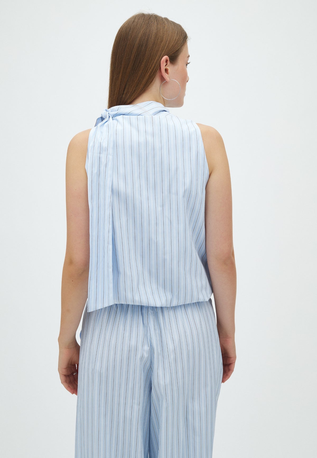 169575 Deda Double Stripe Top_Light Blue_Model_2