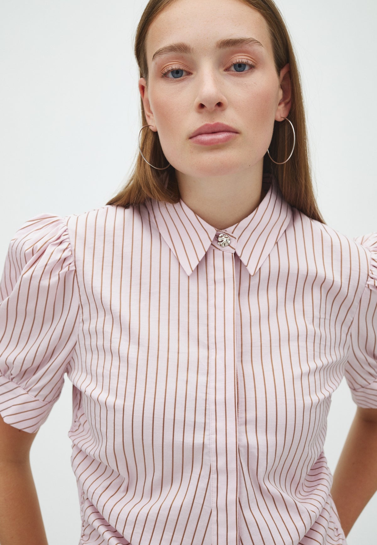170271 Prannie Structure Stripe Shirt_Light Pink_Model_1