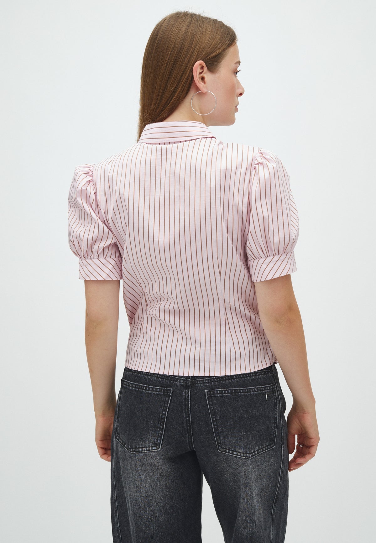 170271 Prannie Structure Stripe Shirt_Light Pink_Model_2