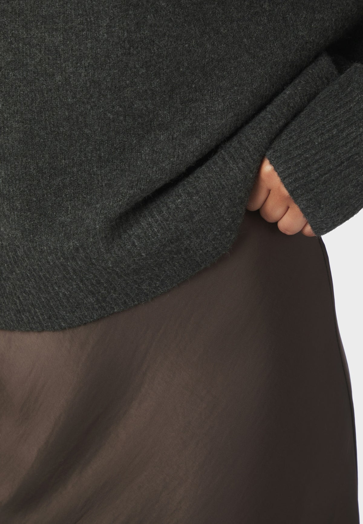 157755 Bovary Skirt_Dark Brown_Model_2