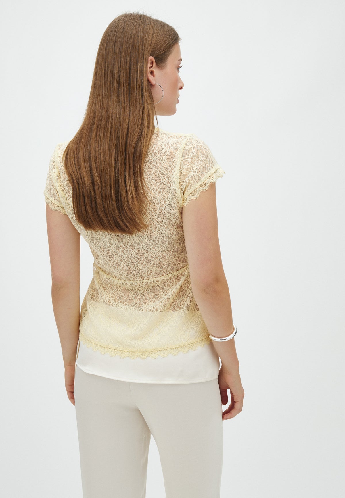 Rameez-F_Butter Yellow_Model_2