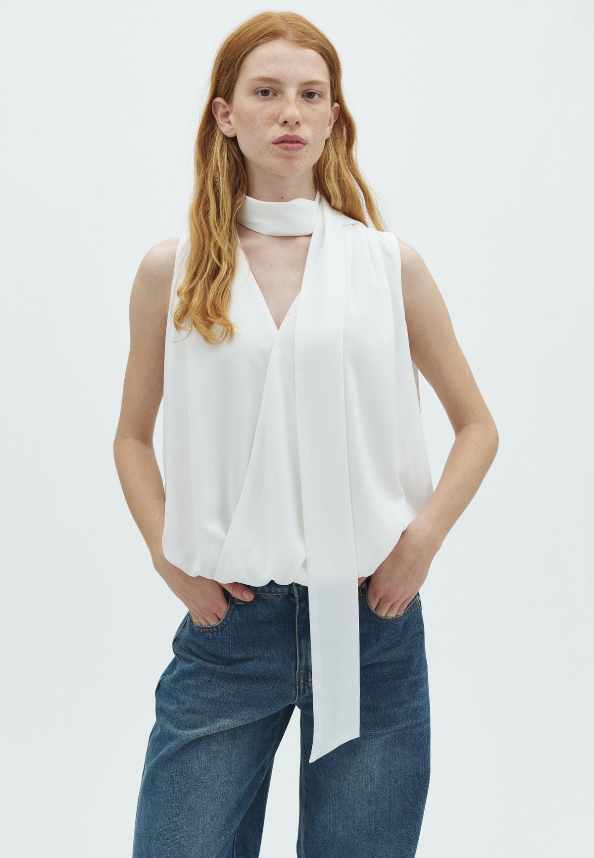 170014 Enge Chiffon Top_Off White_Model_0