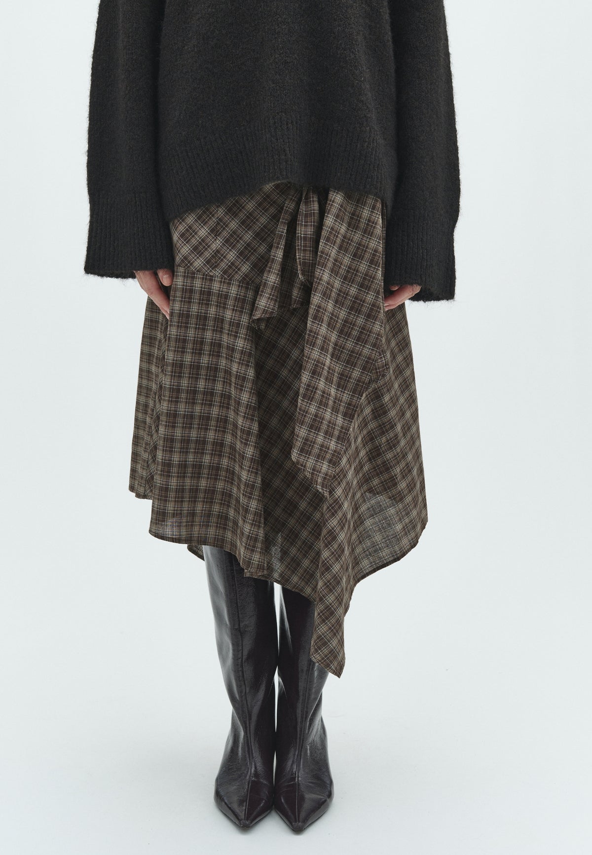169596 Sabella Check Skirt_Brown Check_Model_2