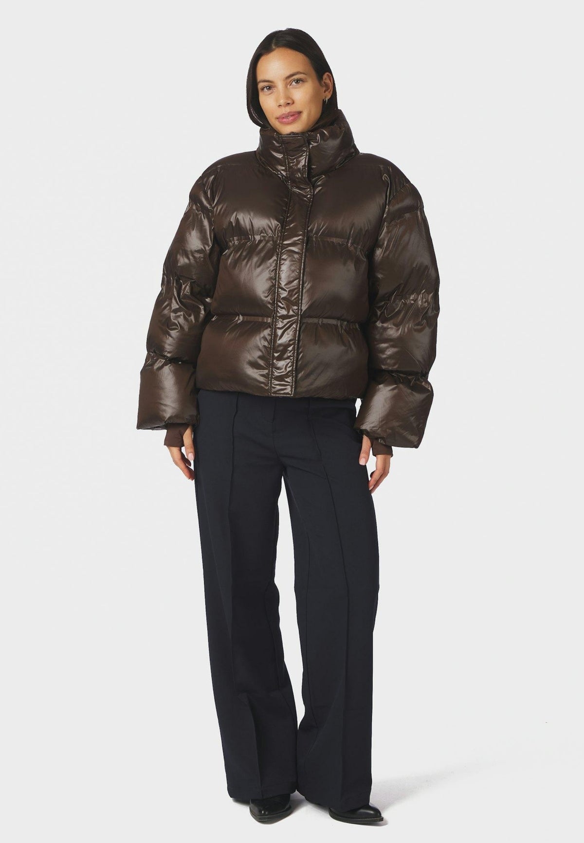 165094 Rhea Shiny Puffer Jacket_Chocolate Brown_Model_3