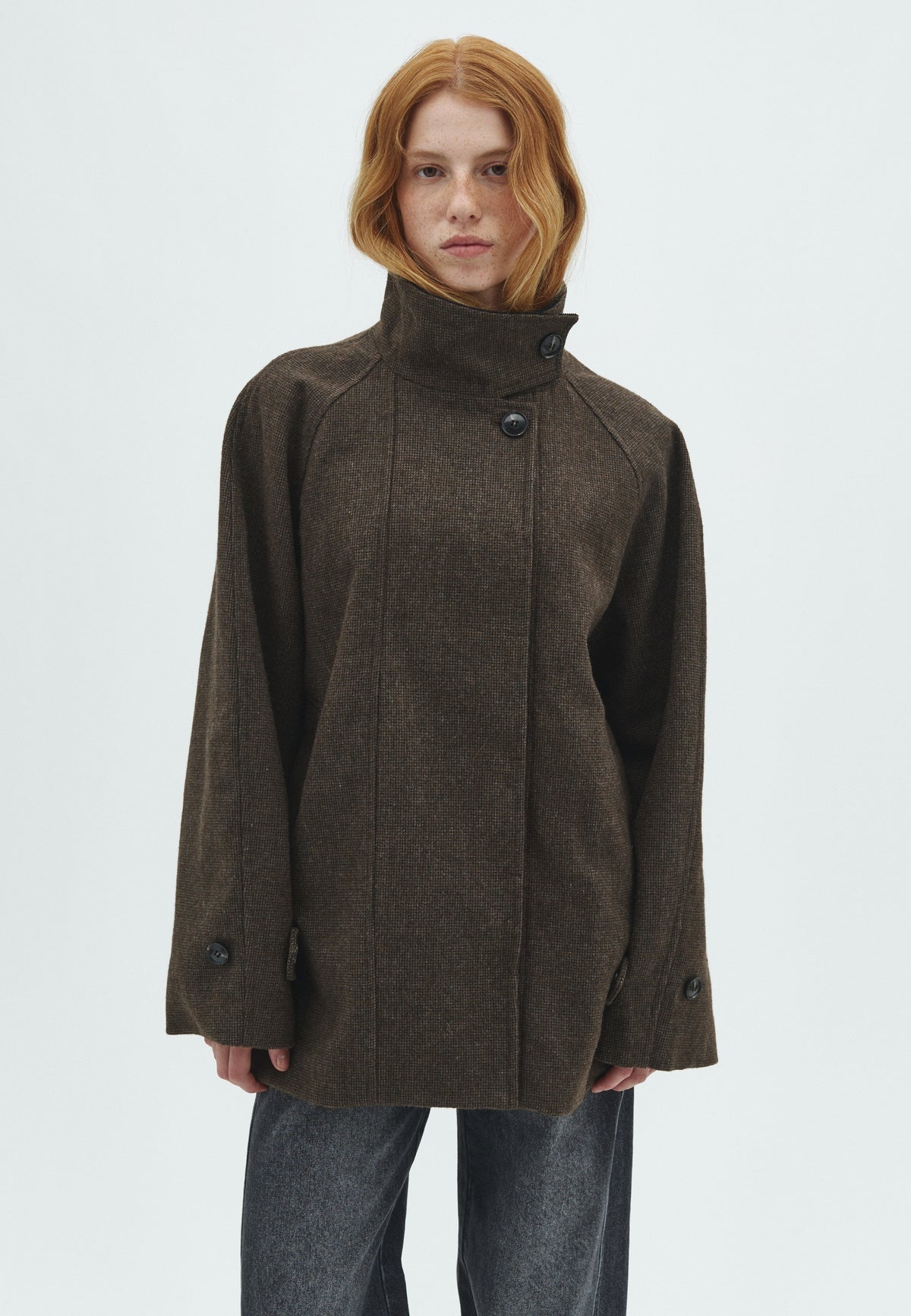 170037 Lariel Mini Check Jacket_Brown_Model_1