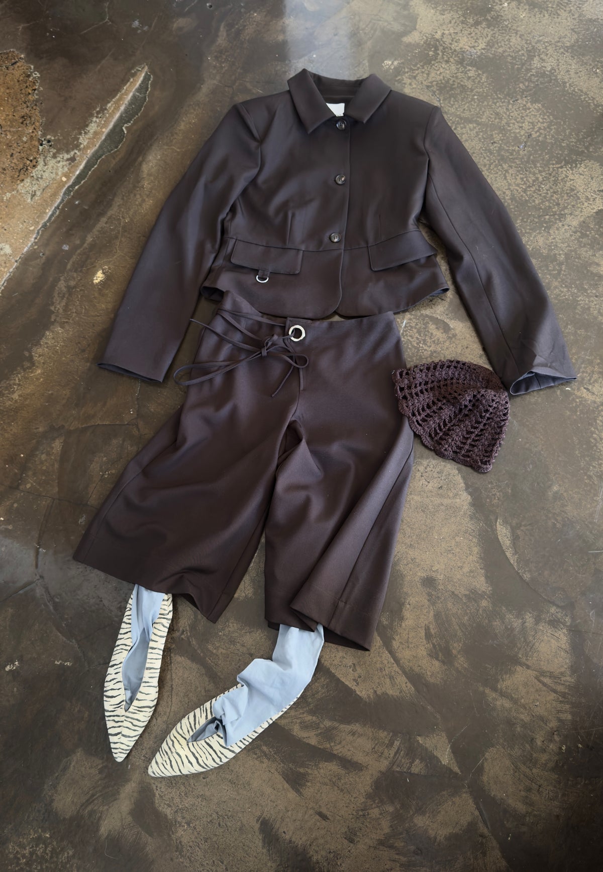 Offida-F_Dark Grey_Content_0