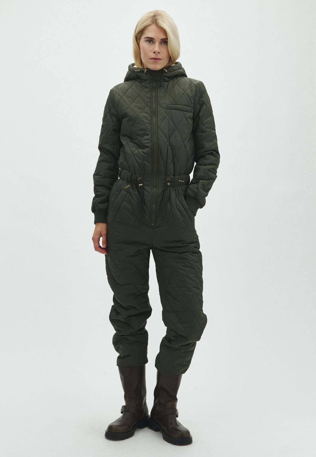 Isolde T-M_Army_Model_0