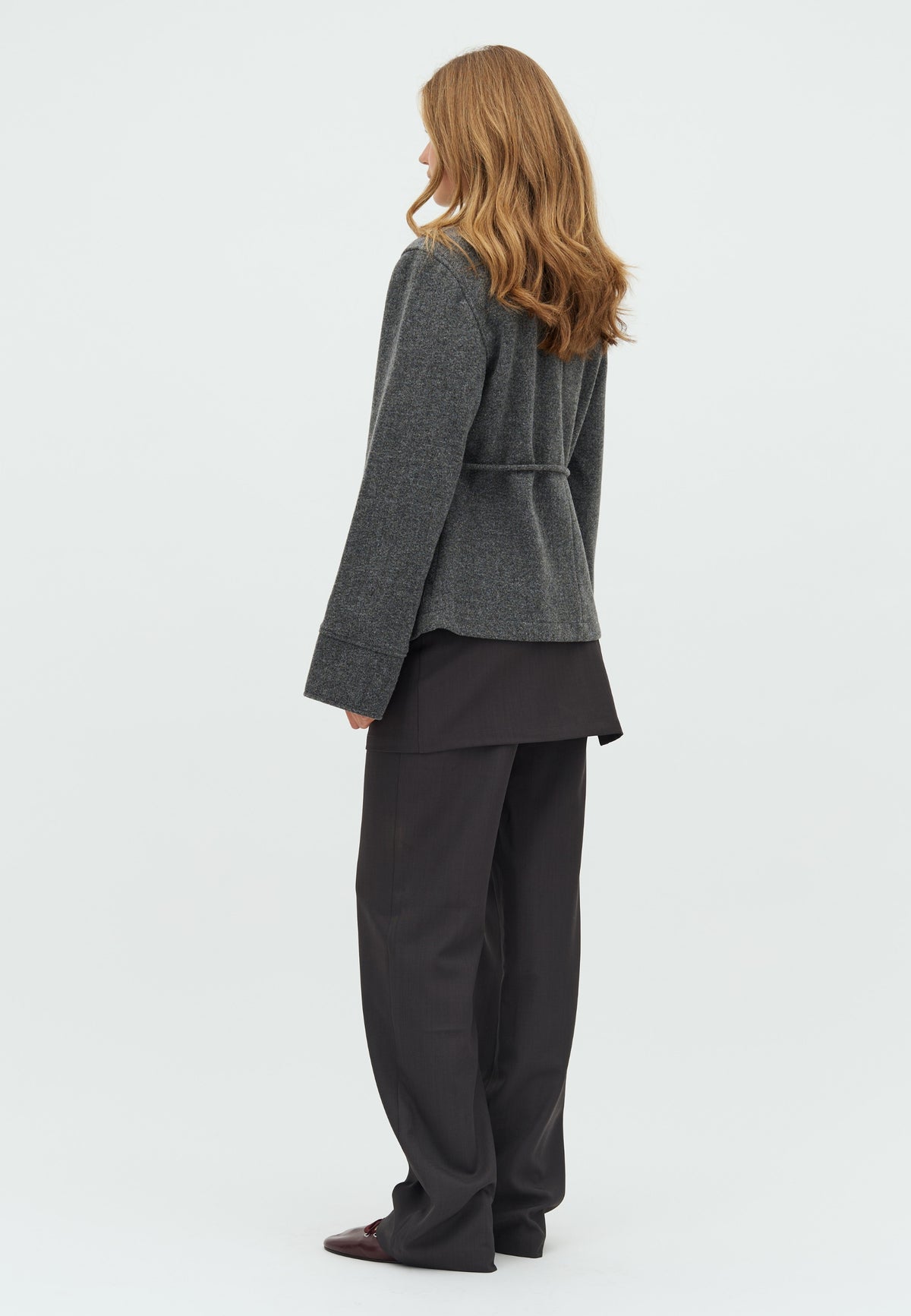 Mazelle-F_Dark grey melange_Model_2