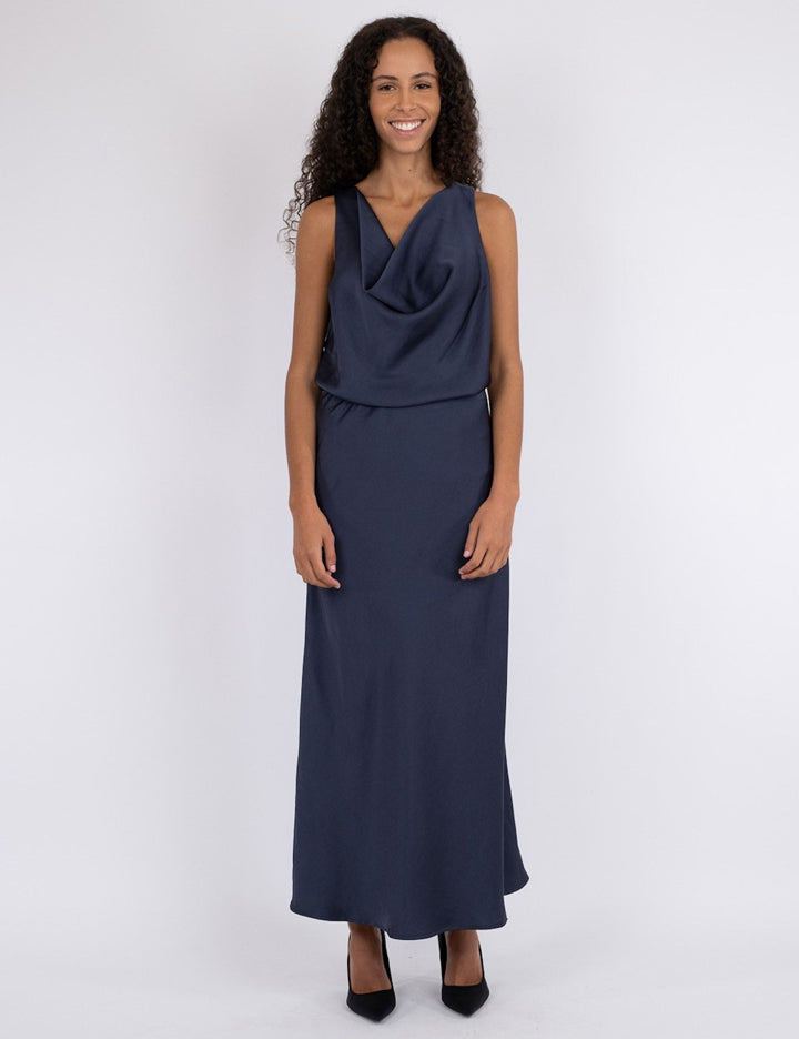 159588 Vicky Heavy Sateen Skirt_Midnight Blue_Model_0