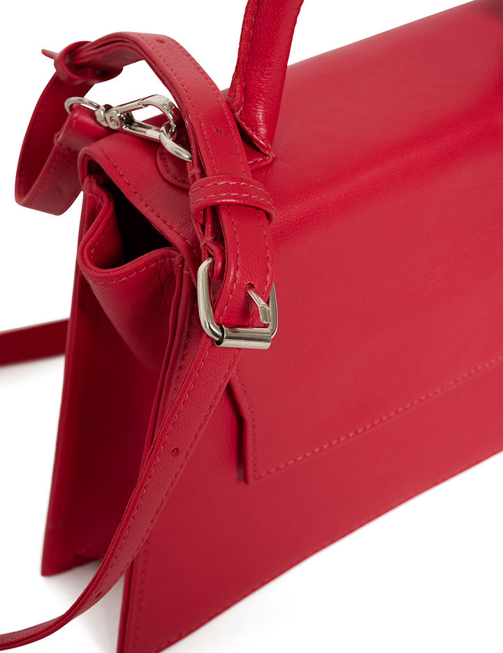 10909523 HarveyGZ bag_Haute Red_Packshot_3