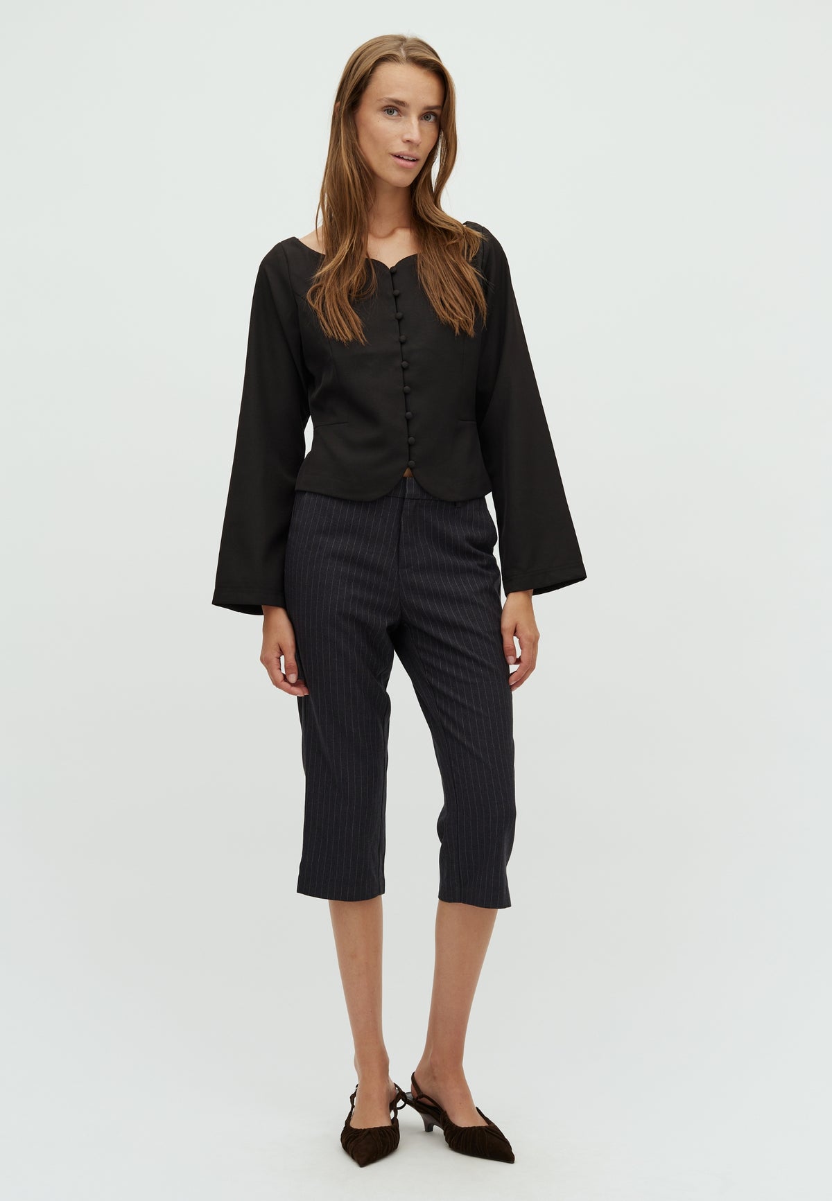 167442 Malsa Structure Blouse_Black_Model_2