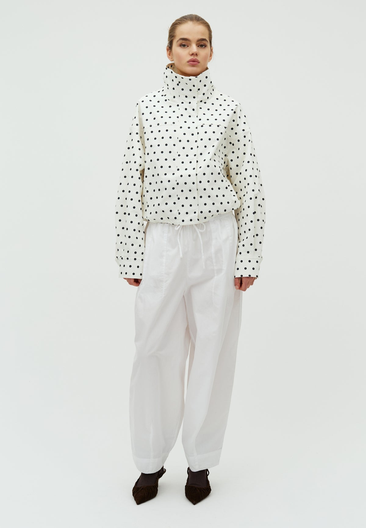 168930 Wallisa Dot Jacket_White_Model_3