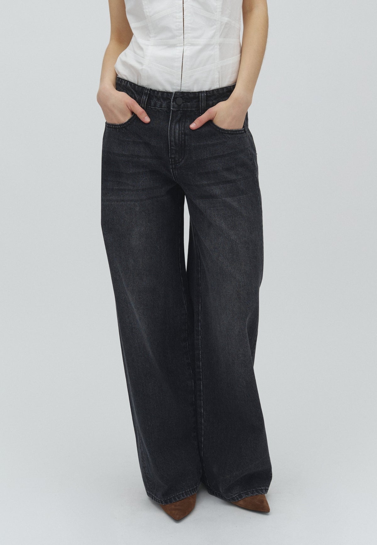 Ferrol-F_Black Stone_Model_4