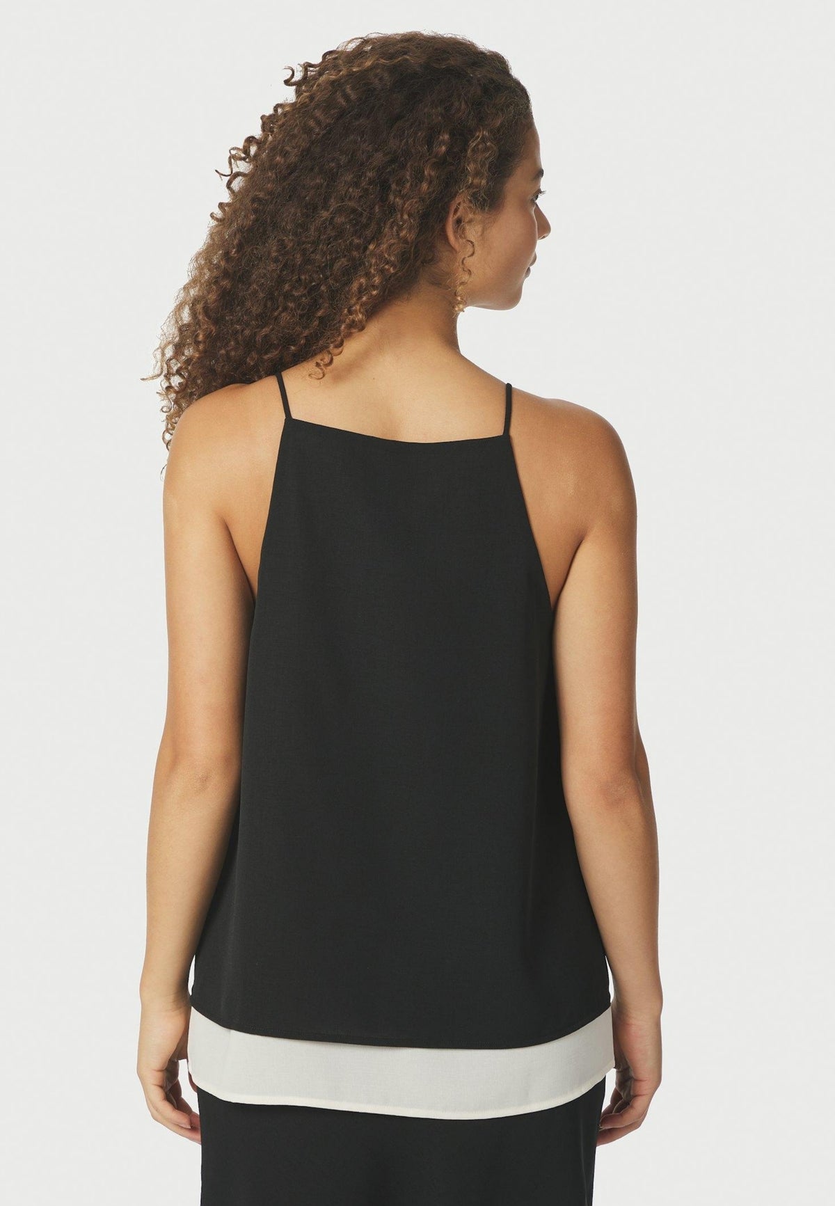 168485 Toril Chiffon Top_Black_Model_2