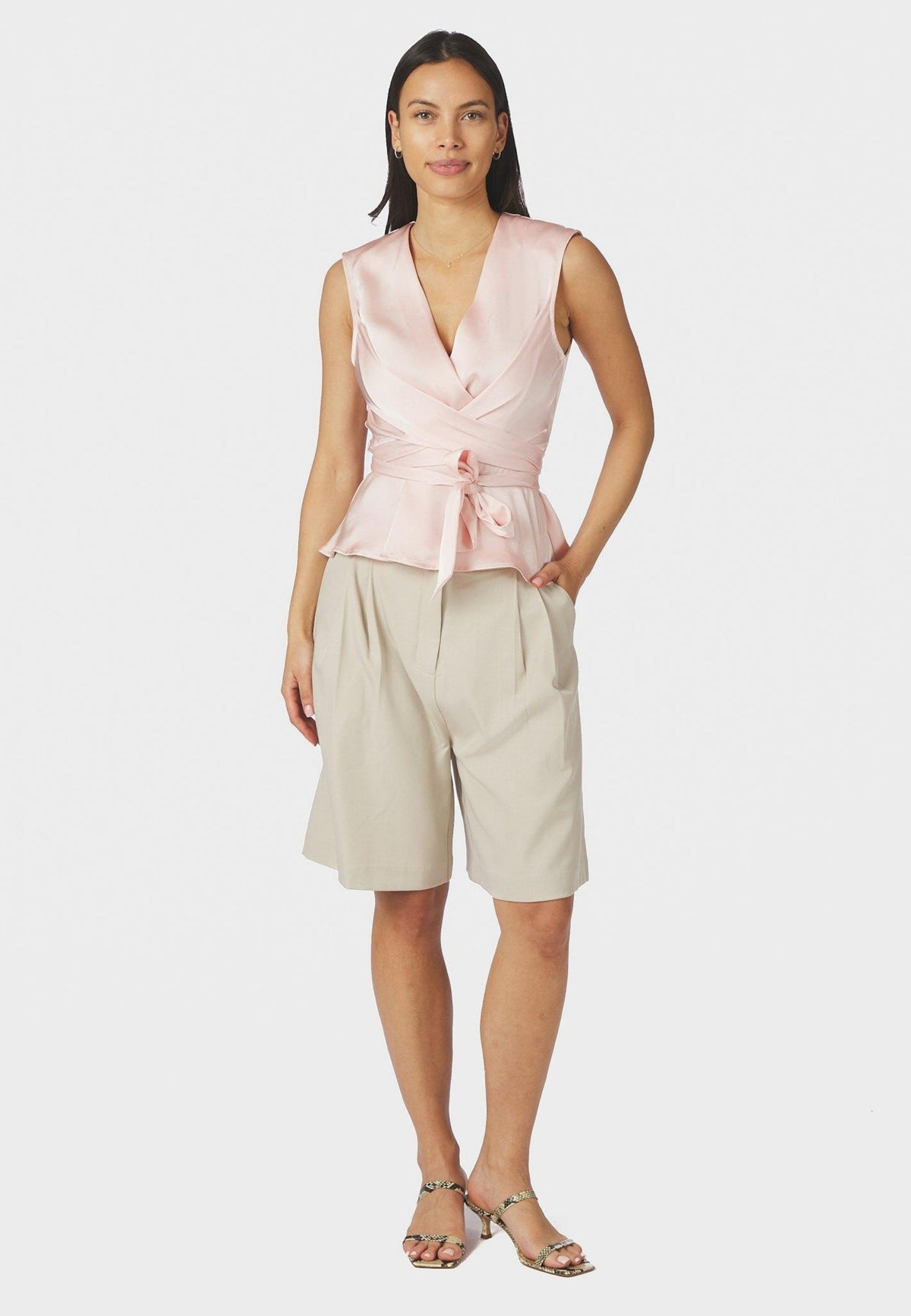 167086 Risetta Heavy Sateen Top_Light Pink_Model_3