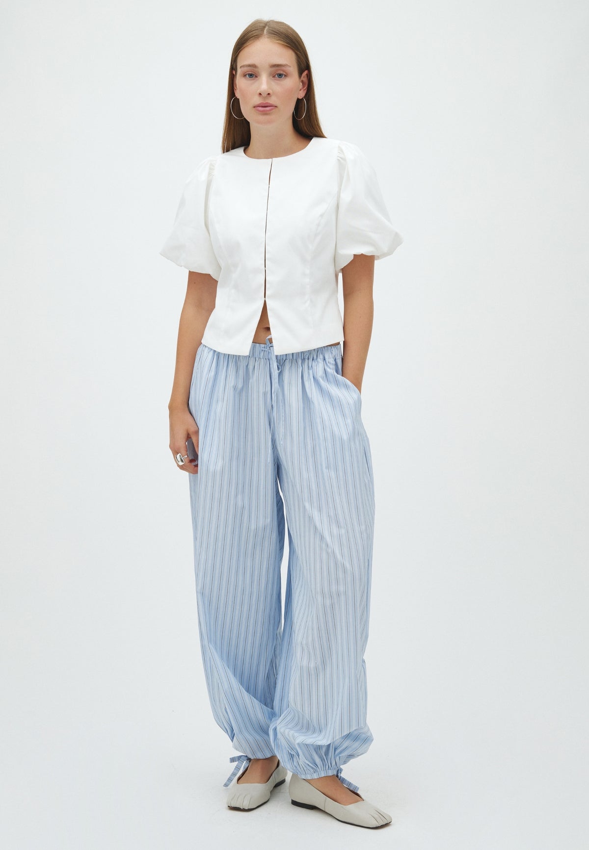 169512 Panela Solid Blouse_Off White_Model_3
