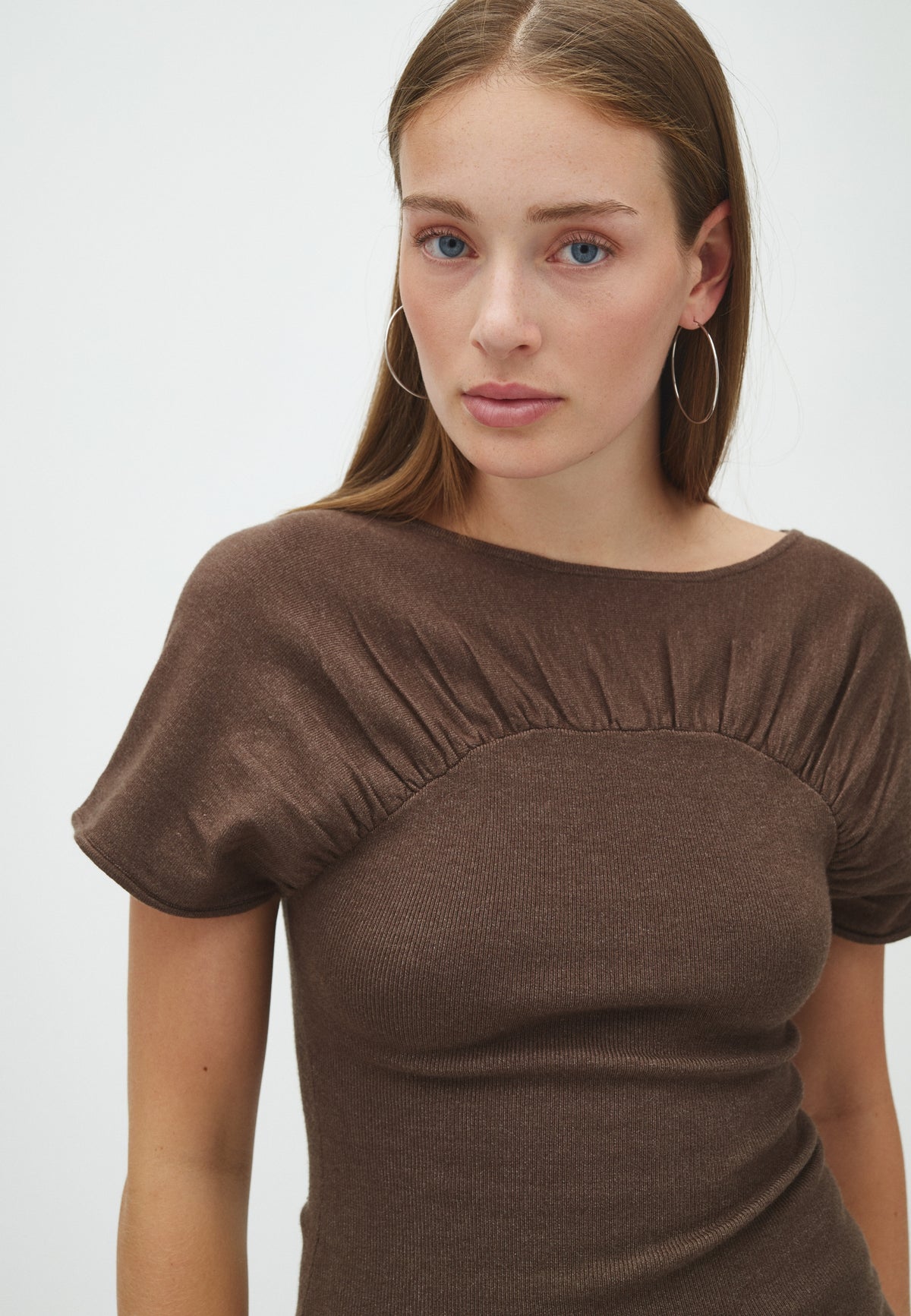 167346 Manthea Knit Top_Brown Melange_Model_1
