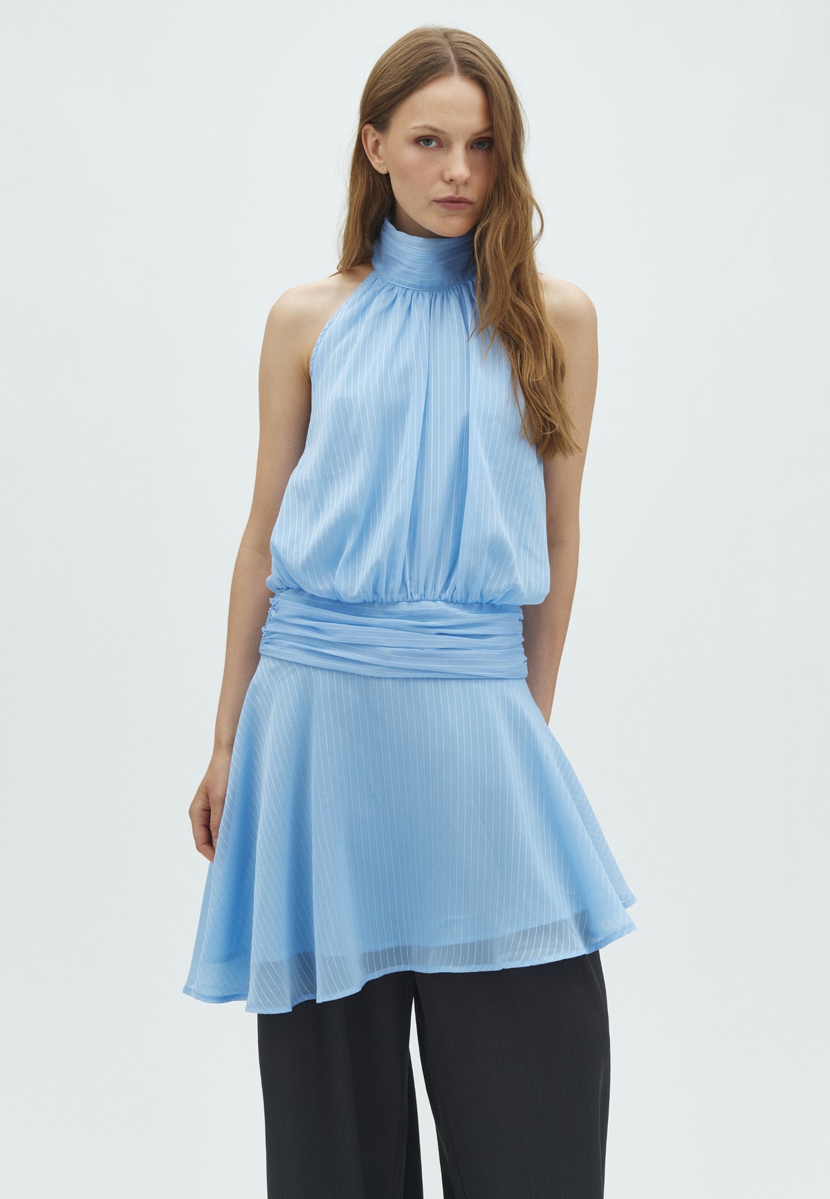 Cubine-F_Blue Frost_Model_1