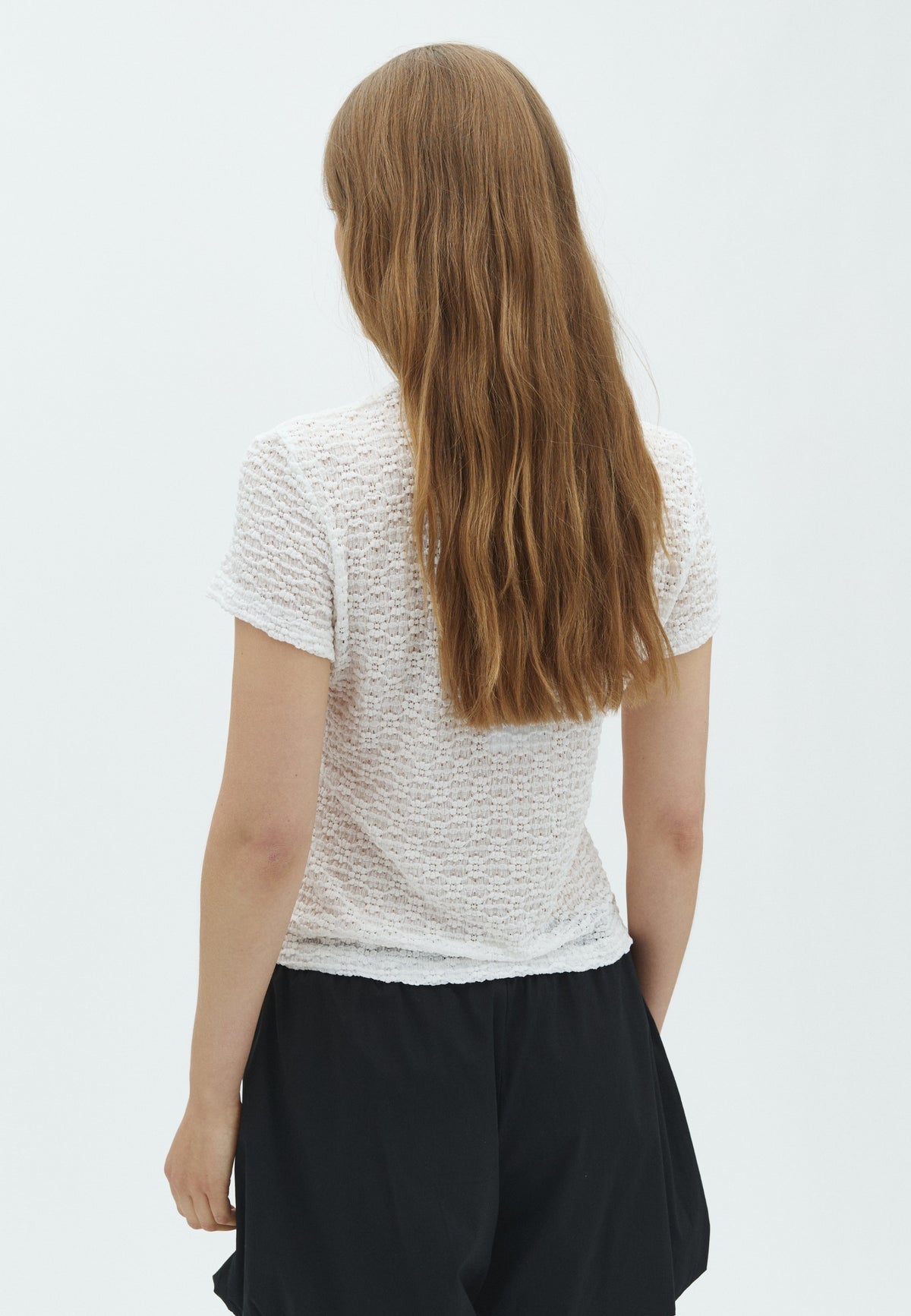 Emiel-F_White_Model_2