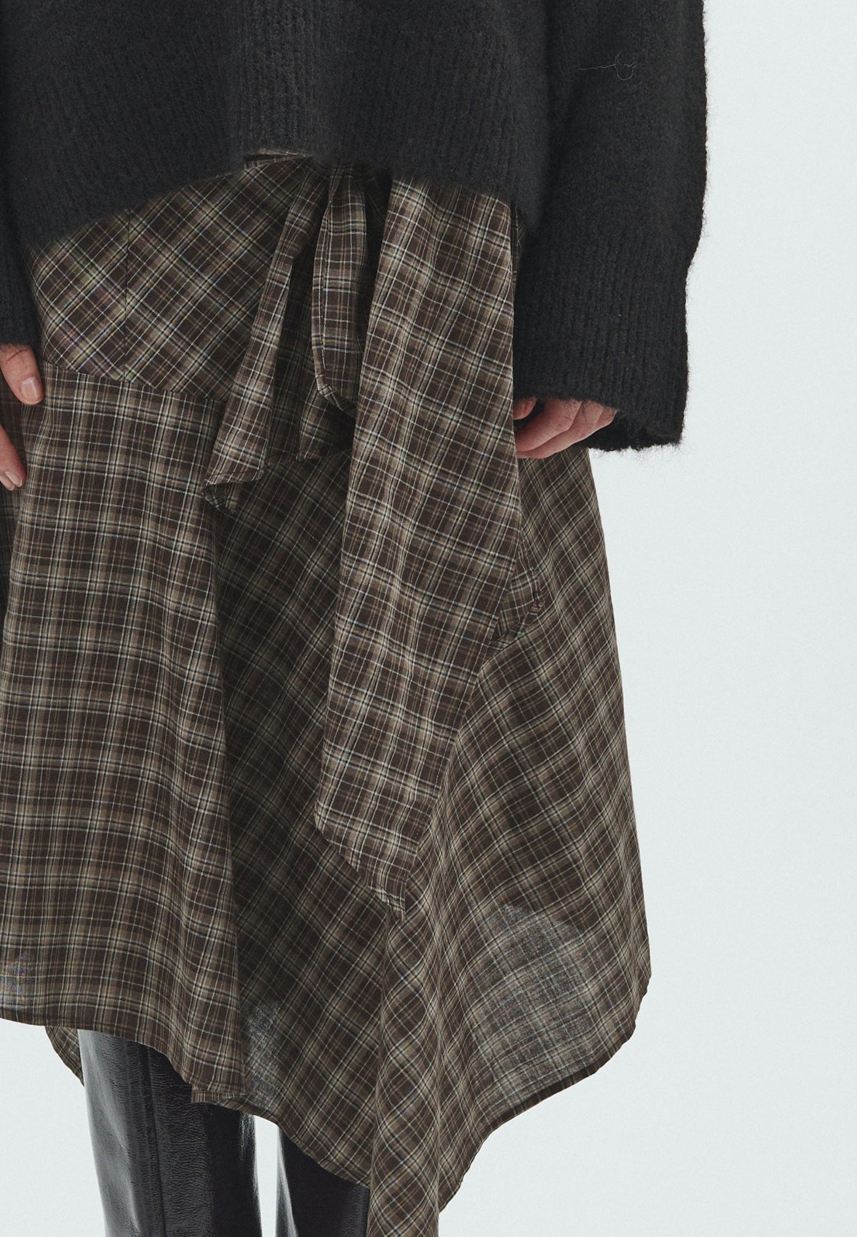 169596 Sabella Check Skirt_Brown Check_Model_1