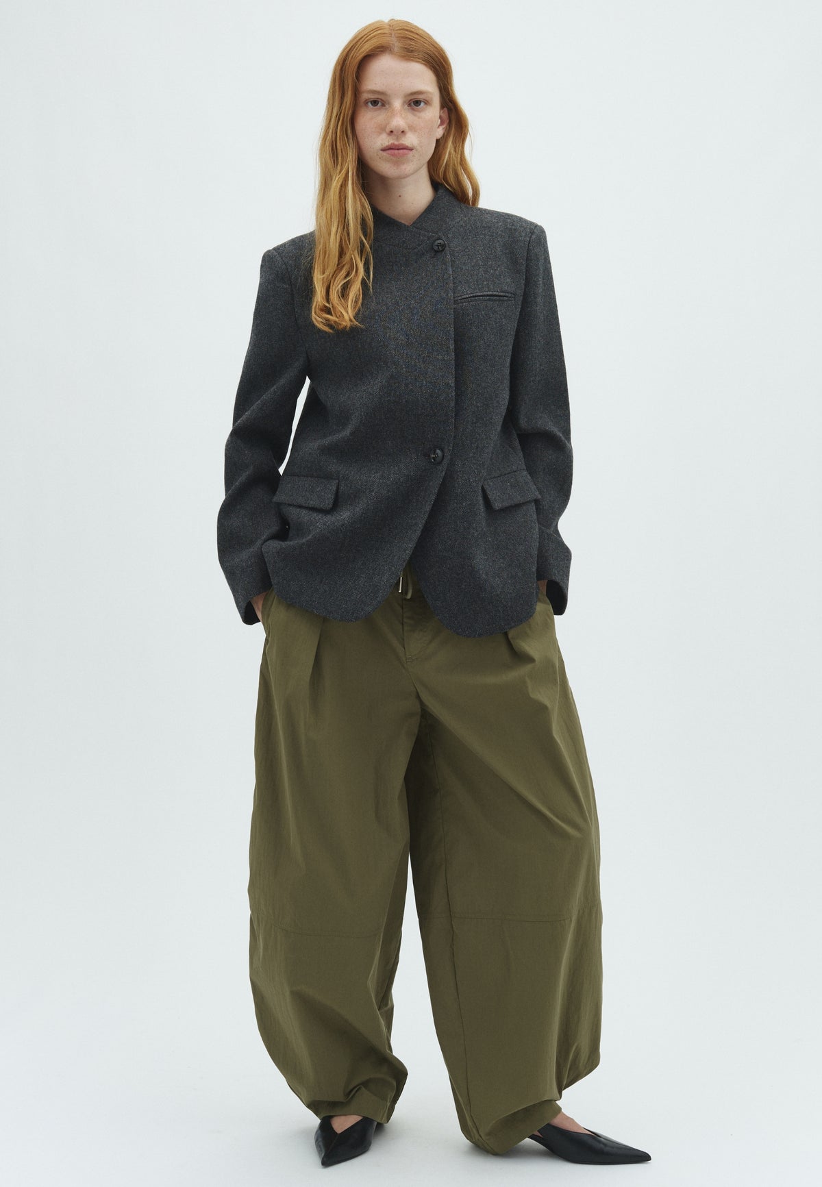 170533 Fernie Pants_Army_Model_2