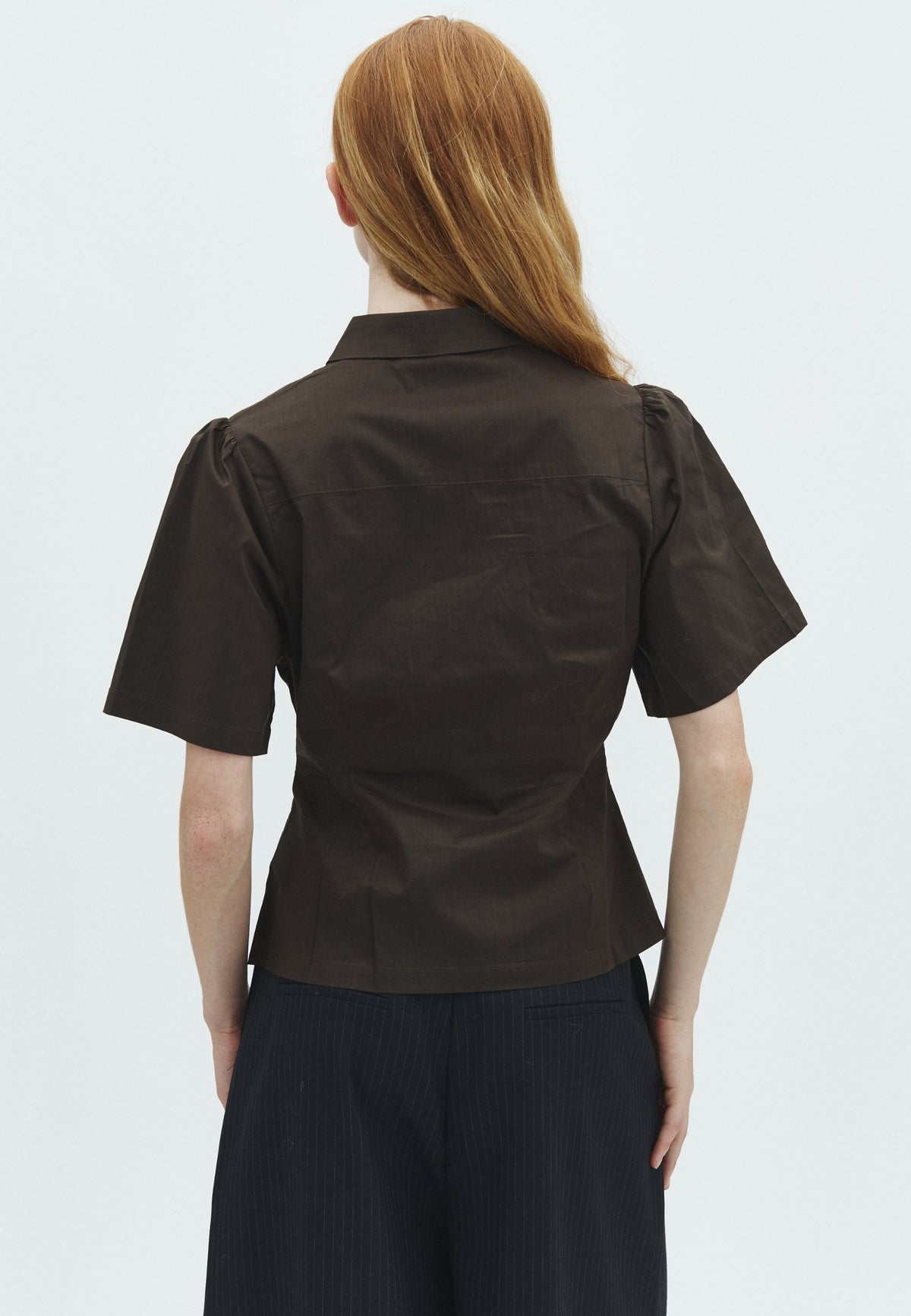 168932 Galara Poplin Shirt_Chocolate Brown_Model_2