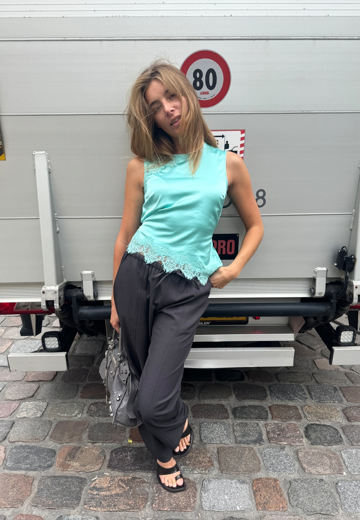 Beneka SS-F_Spearmint_Content_0